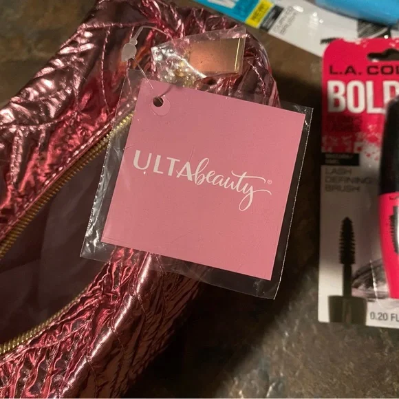 ✨ Makeup Bundle ✨ Ulta GWP Fall 2023 w/4 LA Colors Mascaras and 4 Eyeliners - Picture 7 of 12